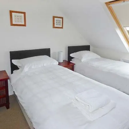 Holiday home Sterling House, *