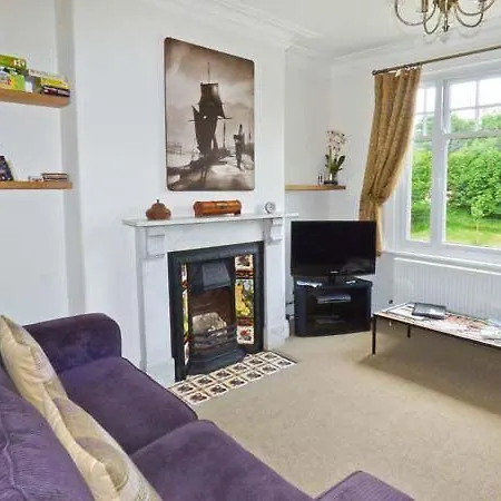 Sterling House, * Robin Hood's Bay