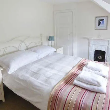 Sterling House, * Robin Hood's Bay
